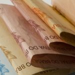 Auxílio emergencial: aprovados correm risco de ficar sem todas as parcelas de R$ 300