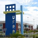 Núcleo de línguas da UFRR oferta cursos remotos de espanhol e português para estrangeiros