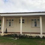 Homem é golpeado no pescoço por ultrapassar terreno em Bonfim