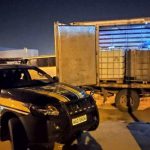PRF apreende mais de 4 mil litros de combustível ilegal na BR-174