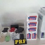 PRF prende em Pacaraima quatro venezuelanos com 122 celulares avaliados em mais de R$ 130 mil