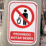 Crise na Venezuela: cada vez mais mães são forçadas a abandonar seus bebês
