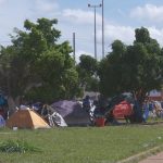 Em ação, entidades afirmam que Prefeitura retirou venezuelanos de acampamento sem ordem judicial