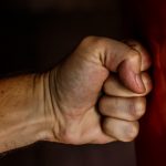 Homem é preso no São Vicente após agredir ex-mulher