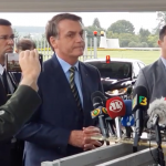 Sobre operação da PF em Roraima, Bolsonaro diz que ‘dá uma voadora no pescoço’ de quem praticar corrupção em seu governo