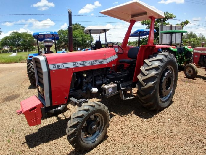 trator-massey-ferguson-290-pesado-D_NQ_NP_979449-MLB28923060720_122018-F
