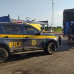 PRF apreende 35 toneladas de açúcar, uma tonelada de pescado e 7,2 mil litros de combustível na BR-174