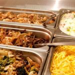 Clientes de restaurantes self-service deverão usar máscaras e luvas em Boa Vista