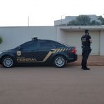 PF faz operação para encontrar garimpeiros suspeitos de matarem indígenas Yanomami em RR