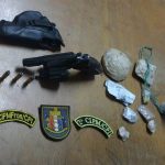 Sete pessoas são presas com arma e minério irregular no interior de Roraima