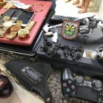 Quadrilha suspeita de assaltar comércio em Boa Vista é presa com materiais roubados, drogas e arma