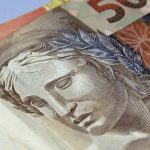 Especialistas destacam importância de se ter reserva financeira