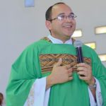 Padre Paulo Motta segue internado com Covid-19 em UTI do Hospital Geral de Roraima