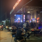 Bar em Boa Vista promove shows virtuais com transmissão em telão para clientes