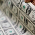 Após dois dias de queda, dólar sobe para R$ 5,21