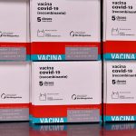 Governo antecipa calendário e anuncia a vacinação de jovens de 12 a 18 com comorbidades para agosto