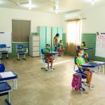 Prefeitura suspende aulas presenciais de uma turma após caso positivo de covid-19 volta às aulas