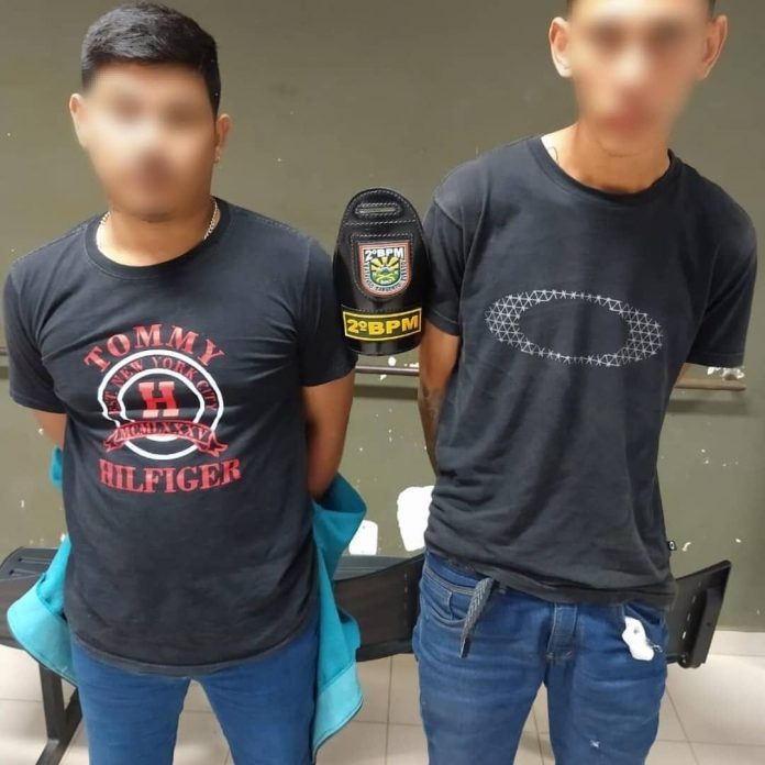 Dupla acusada de roubos na Zona Oeste de Boa Vista é presa pela Polícia Militar