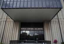 Receita Federal e Banco Central são autorizados a realizar concursos com 316 vagas Banco Central concursos edital