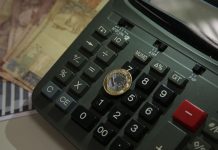 Metade da população adulta de Roraima está endividada, aponta Serasa