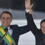 Maioria do TSE rejeita pedido de cassação da chapa de Bolsonaro