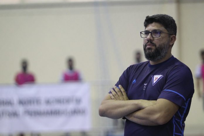 3A105EA3-AB79-477C-8142-6E25A3D69EE5