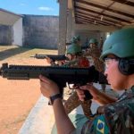 Militares são habilitados ao uso de novo armamento individual em Roraima
