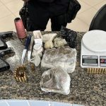 Dupla é presa com grande quantidade de drogas e armas em Boa Vista