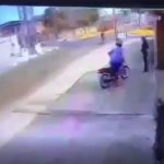 Homem é preso após agredir companheira por esquecer máscara facial em Boa Vista; veja vídeo