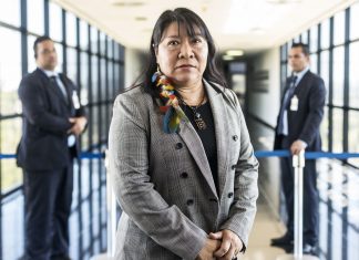 Câmara dos Deputados aprova pena três vezes maior para quem financiar garimpo em terras indígenas