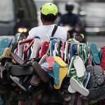60% dos trabalhadores informais no Brasil fazem “bicos” para sobreviver, diz estudo
