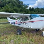 Brasileiro e colombiano são presos em avião com 760 kg de drogas na Guiana