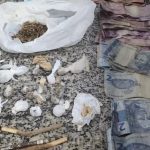 Mulher é presa com trouxinhas de maconha, cocaína e skunk no Centro de Boa Vista