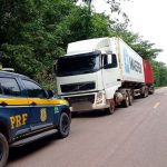 PRF flagra mais de 300 toneladas de excesso de peso em operação na BR-174, em Roraima