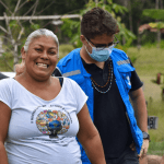 Tuxaua roraimense ajuda refugiados e migrantes na fronteira