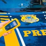 Motocicleta adulterada é apreendida e homem é preso por embriaguez ao volante na BR-174, em Roraima
