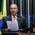Chico Rodrigues defende redistribuição de recursos para pesquisa em petróleo e gás