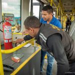 Prefeitura vistoria ônibus antes da volta às aulas