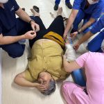 Obstetra escorrega e luxa o braço em piso da Maternidade um dia após alagamento de estrutura improvisada