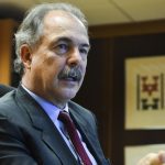 Mercadante: Venezuela pede renegociação para pagar o Brasil com petróleo e energia elétrica