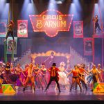 Espetáculo ‘O rei do show’ será apresentado neste domingo (8), no Teatro Municipal