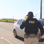 Motorista de aplicativo é preso por facilitar a entrada ilegal de cubanos em Roraima