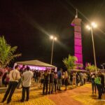 Mirante Edileusa Lóz se ilumina em lilás para marcar início da campanha de combate à violência contra a mulher em Boa Vista