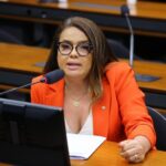 Helena da Asatur fala sobre suposto vazamento de operação da PF em sua casa: ‘para gerar escândalo com meu nome’