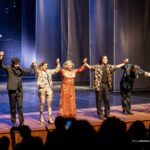 Teatro Municipal fica cheio na primeira noite do ‘Mormaço Cultural’