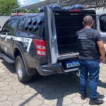 Dupla é presa e adolescente apreendido suspeitos de invadir casa e roubar idosa em Boa Vista