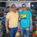 Venezuelanos vencem desafios da imigração e montam loja de materiais de construção em Pacaraima