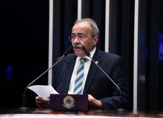 Senado analisa projeto de Chico Rodrigues que reforça segurança do Pix contra golpes