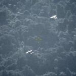 FAB intercepta avião suspeito, atira e piloto foge após pousar em Roraima