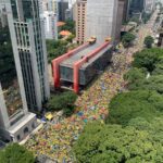 Manifestantes ocupam avenida Paulista em ato de apoio ao ex-presidente Jair Bolsonaro